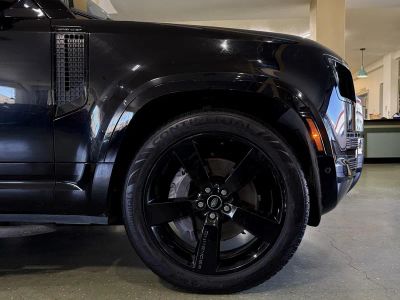 2023 Land Rover Defender - Photo 32