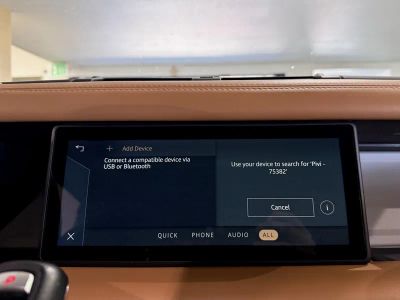 2023 Land Rover Defender - Photo 21