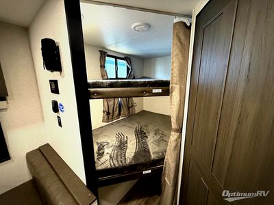 2026 Venture RV Stratus - Photo 17