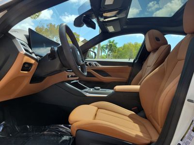 2026 BMW i4 - Photo 22