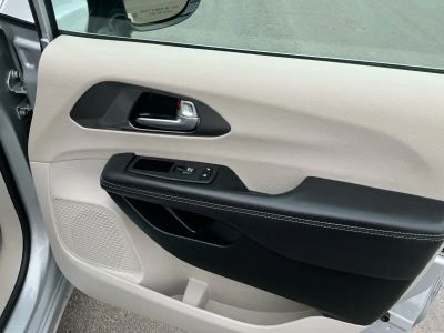 2024 Chrysler Pacifica - Photo 21