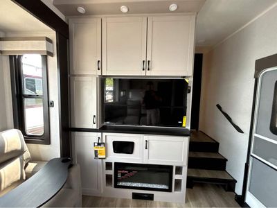 2026 Jayco Seismic - Photo 35