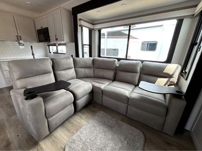 2026 Jayco Seismic - Photo 9