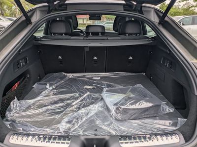 2025 Mercedes-Benz GLC - Photo 12