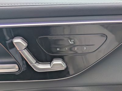 2025 Mercedes-Benz GLC - Photo 25