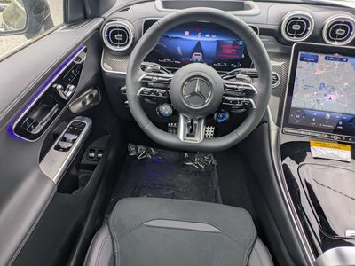 2025 Mercedes-Benz GLC - Photo 18