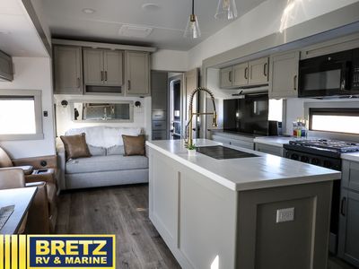 2026 Brinkley Model Z - Photo 6
