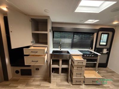 2025 Forest River RV Vibe — photo 16 view
