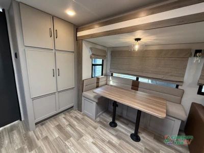 2025 Forest River RV Vibe — photo 17 view