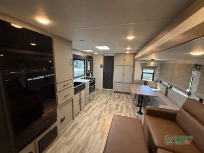 2025 Forest River RV Vibe — photo 10 view