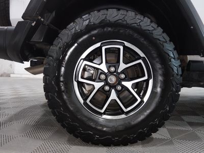 2024 Jeep Wrangler - Photo 10