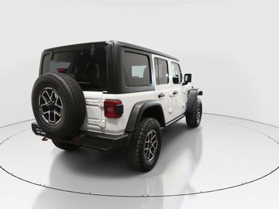 2024 Jeep Wrangler - Photo 7