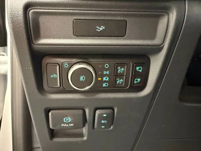 2026 Ford F-150 Lariat Truck V8 - Photo 16