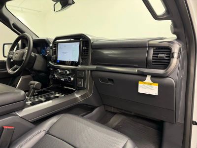2026 Ford F-150 Lariat Truck V8 - Photo 34