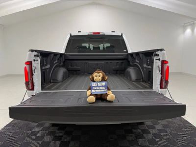 2026 Ford F-150 Lariat Truck V8 - Photo 8
