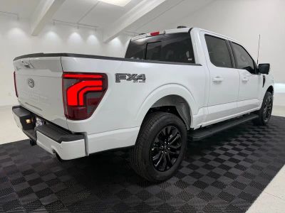 2026 Ford F-150 Lariat Truck V8 - Photo 7