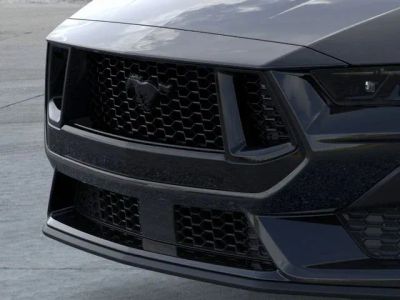 2026 Ford Mustang - Photo 17