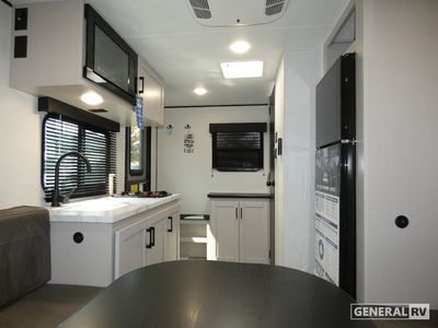 2026 Jayco Jay Feather Air - Photo 6
