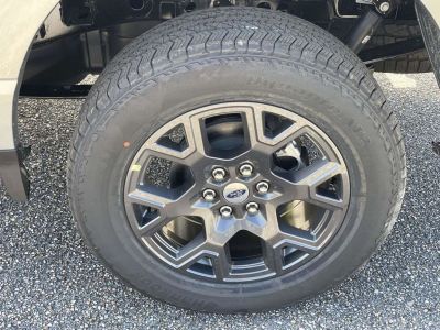 2026 Ford F-150 — photo 9 view