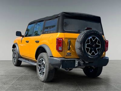 2022 Ford Bronco — interior view
