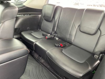 2021 Nissan Armada — photo 15 view