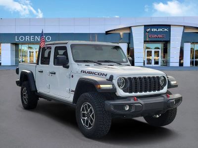 2025 Jeep Gladiator — rear three-quarter view