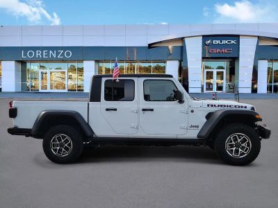 2025 Jeep Gladiator — interior view