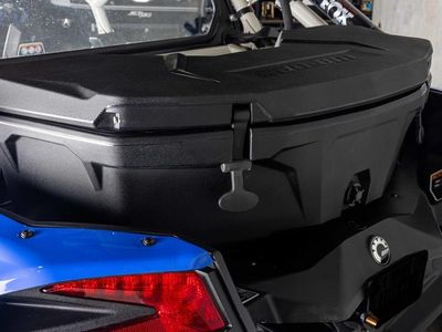 2023 Can-Am Maverick X3 MAX X rs Turbo RR Intense Blue / Carbon Black / Chalk Grey - Photo 10