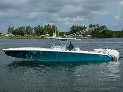 2020 Bahama 41 — side profile view