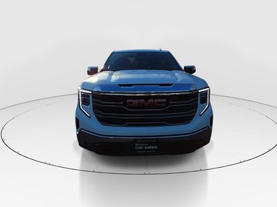 2025 GMC Sierra 1500 - Photo 2