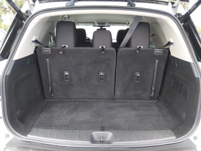 2025 Nissan Pathfinder — photo 11 view