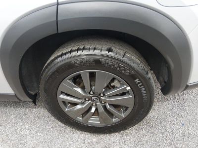 2025 Nissan Pathfinder — photo 10 view