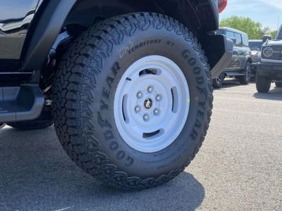 2026 Ford Bronco — photo 9 view