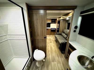 2024 Grand Design Imagine XLS — photo 8 view