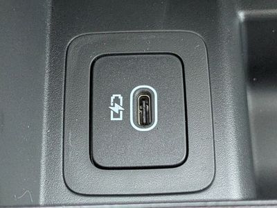 2026 Land Rover Range Rover Evoque - Photo 24