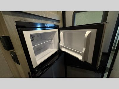 2026 Wayfinder RV GO LITE LTD — photo 15 view
