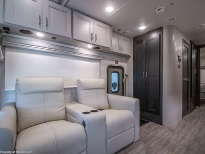 2026 Thor Motor Coach Inception - Photo 8