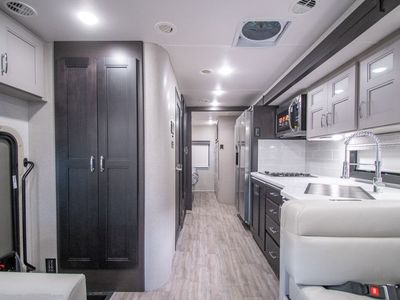 2026 Thor Motor Coach Inception - Photo 22