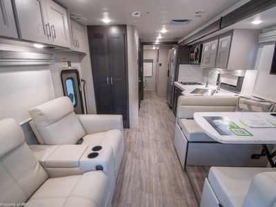 2026 Thor Motor Coach Inception - Photo 7