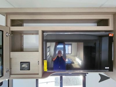 2026 Grand Design REFLECTION 100 - Photo 12
