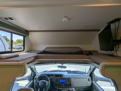 2025 Gulf Stream Conquest Class C - Photo 7