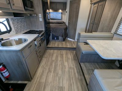 2025 Gulf Stream Conquest Class C - Photo 15