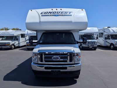 2025 Gulf Stream Conquest Class C - Photo 13