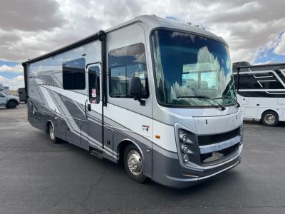 2026 Entegra VISION — front three-quarter view