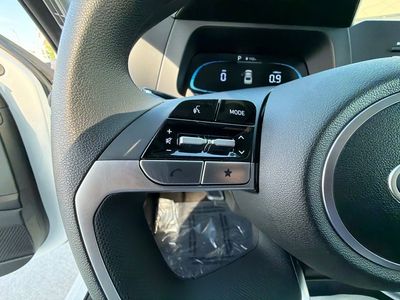 2026 Hyundai Elantra — photo 17 view