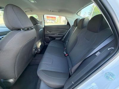 2026 Hyundai Elantra — photo 11 view