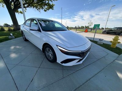 2026 Hyundai Elantra — photo 7 view
