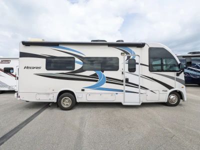 2023 Thor Motor Coach VEGAS — photo 17 view