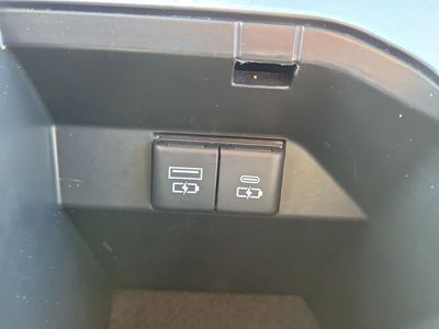 2024 Toyota Camry - Photo 31