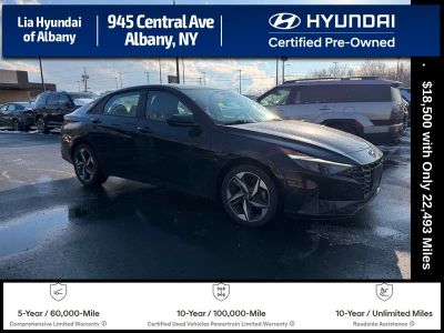 2023 Hyundai Elantra SEL - Photo 2